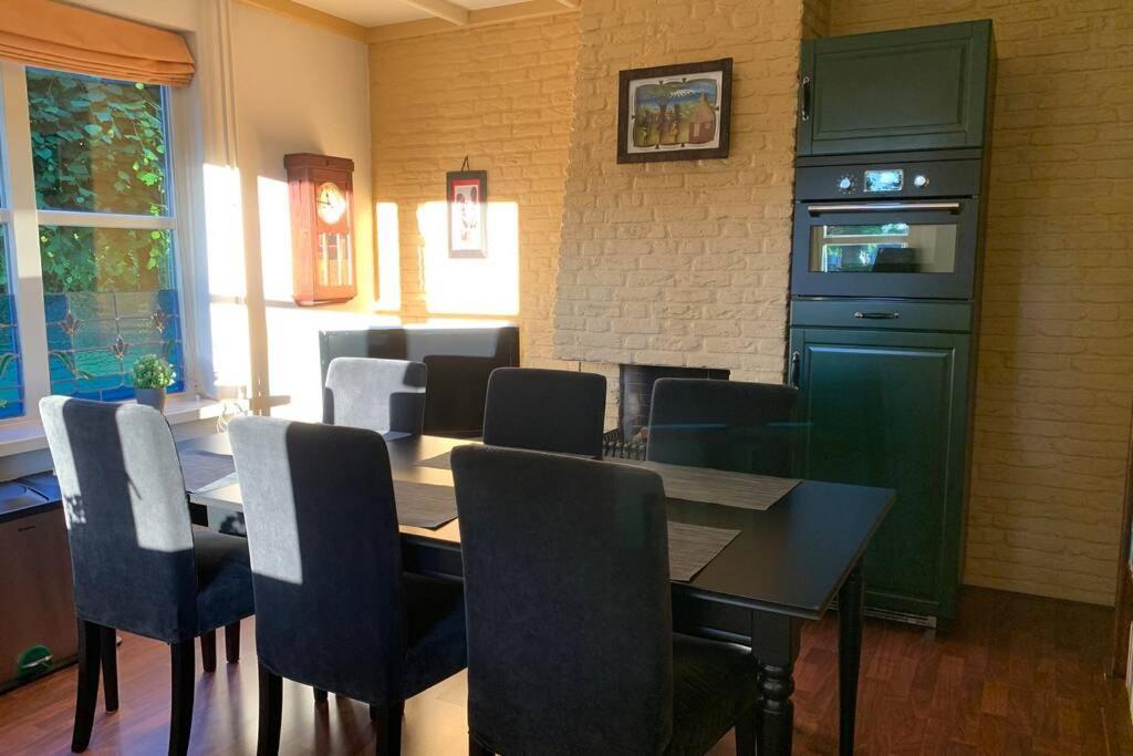 Karibu Het Voorhuis 2 Tot 6 Persoons Luxe Slaapkamers Met Een Mooie Woonkeuken Daarle Zewnętrze zdjęcie