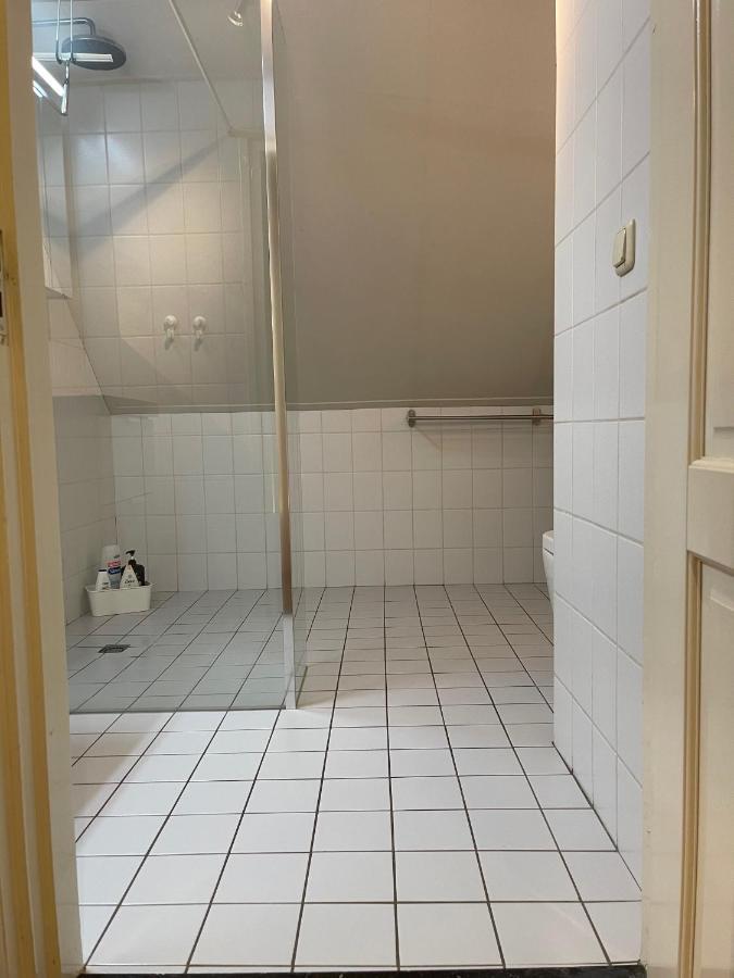 Karibu Het Voorhuis 2 Tot 6 Persoons Luxe Slaapkamers Met Een Mooie Woonkeuken Daarle Zewnętrze zdjęcie