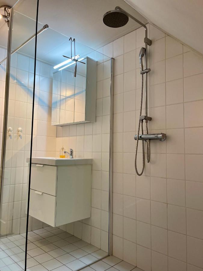 Karibu Het Voorhuis 2 Tot 6 Persoons Luxe Slaapkamers Met Een Mooie Woonkeuken Daarle Zewnętrze zdjęcie