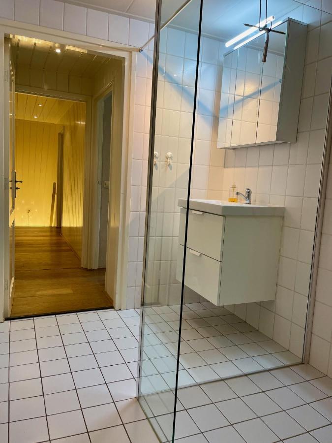 Karibu Het Voorhuis 2 Tot 6 Persoons Luxe Slaapkamers Met Een Mooie Woonkeuken Daarle Zewnętrze zdjęcie